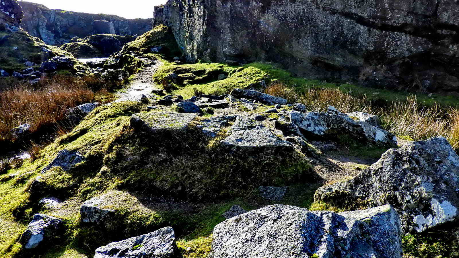 Looking into the quarry from the same position