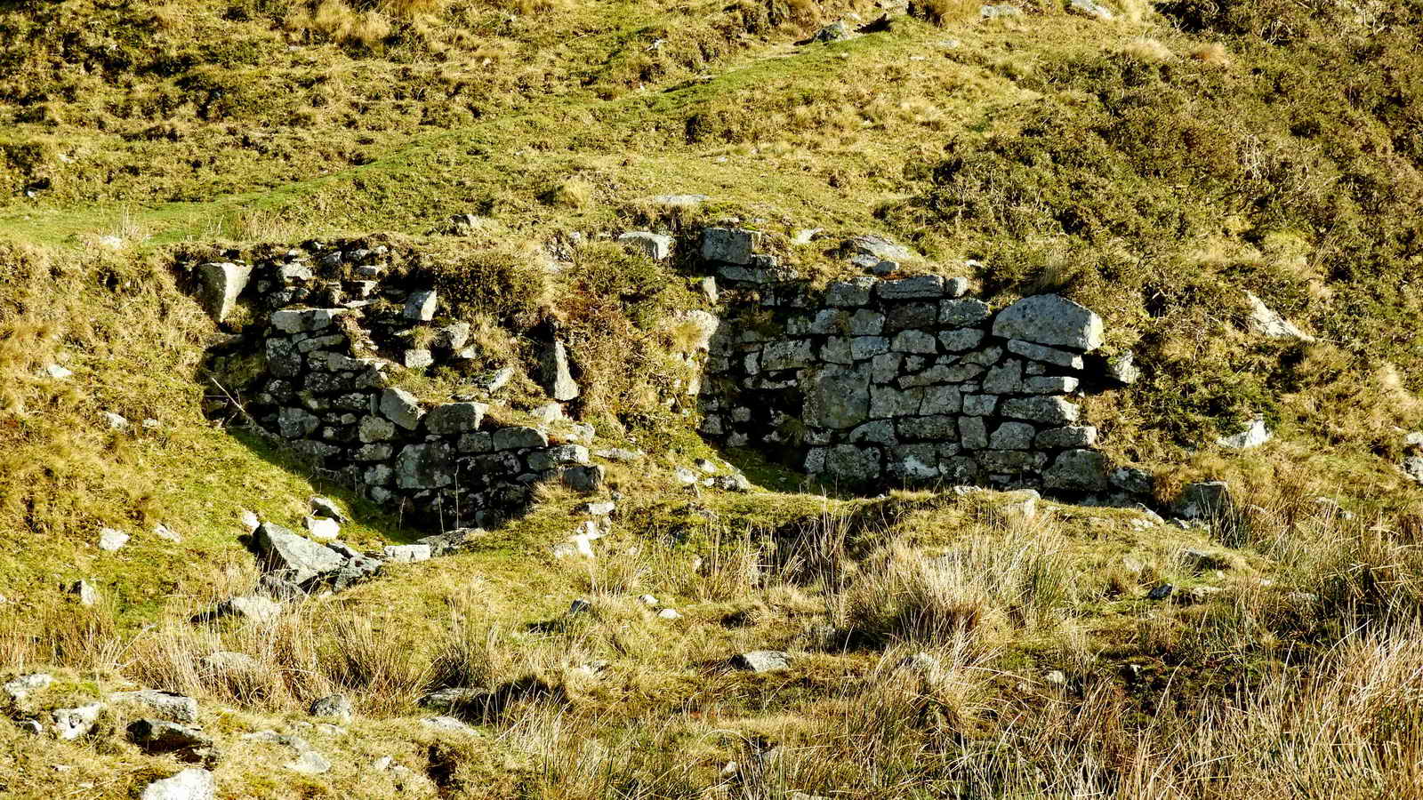 The Smithy, at the southern entrance into the quarry, SX 56549 73458