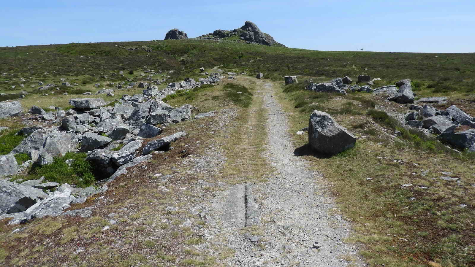 Approach to Rubble heap Quarry along the rubble heap itself, with Haytor behind it