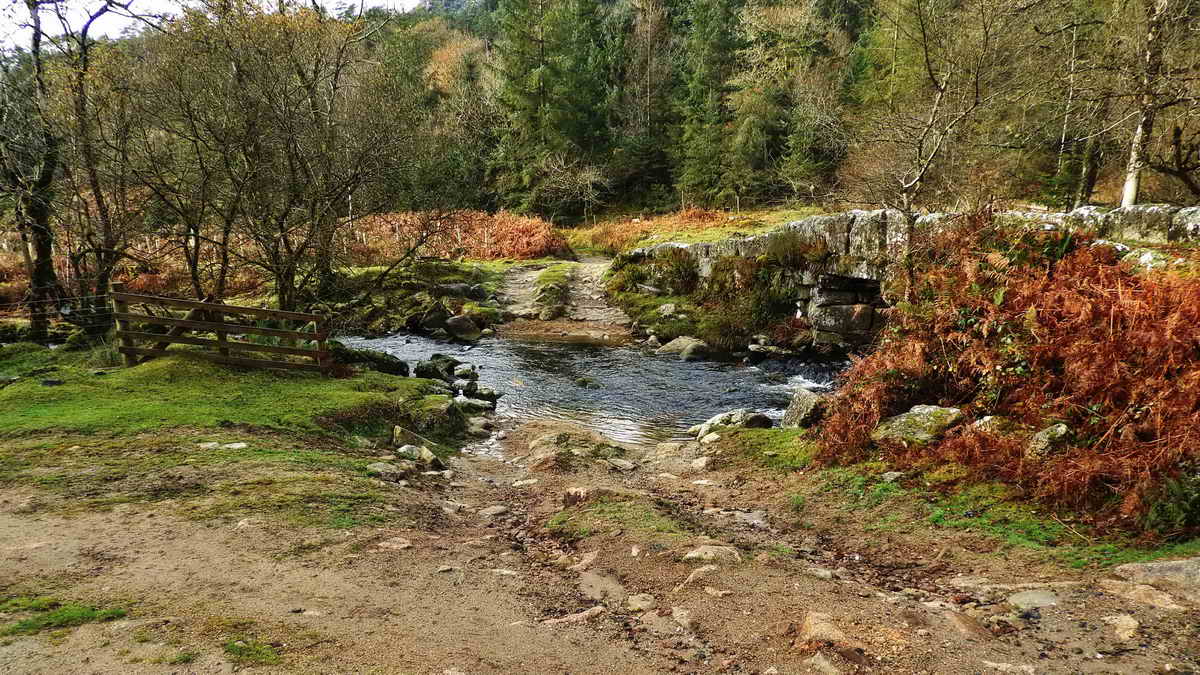 Looking from the other side of the river. The central feature is the old ford