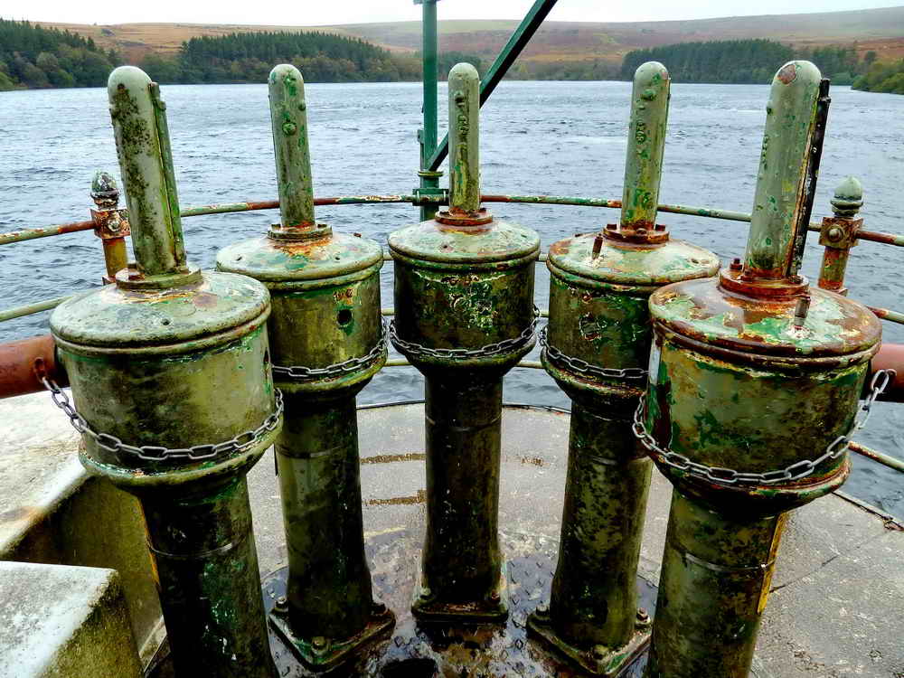 Original gate controls from 1907, halfway across the dam