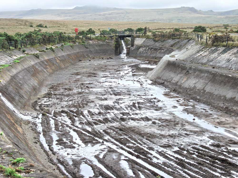 Looking towards the northern end and the long, narrow inlet area