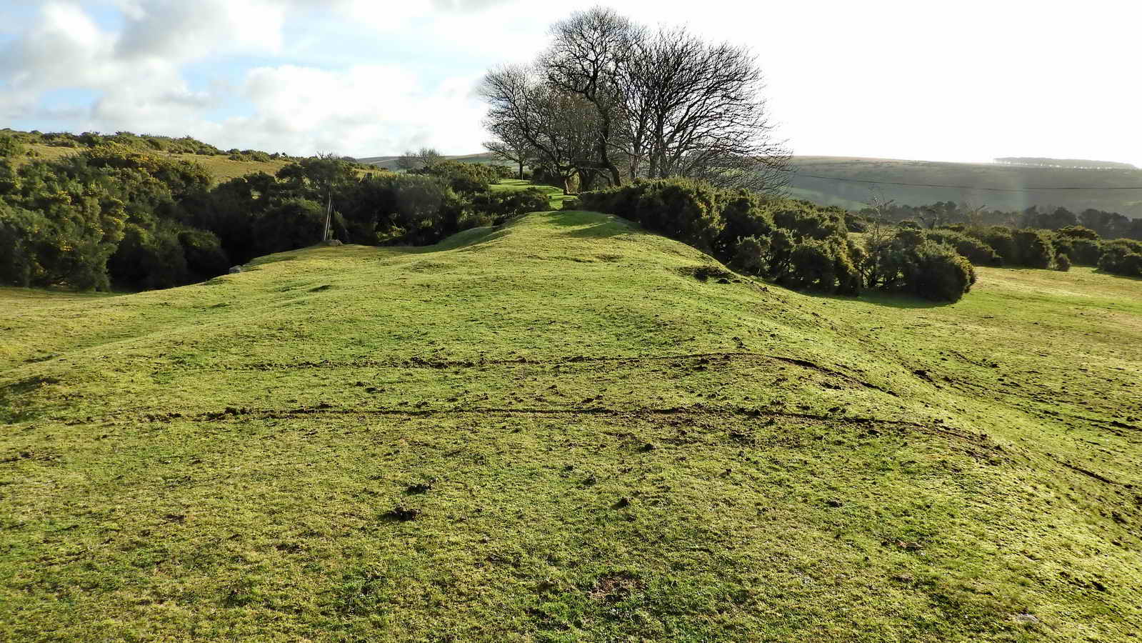 Following the old steam railway route east towards the reservoir, we approach a cattle creep